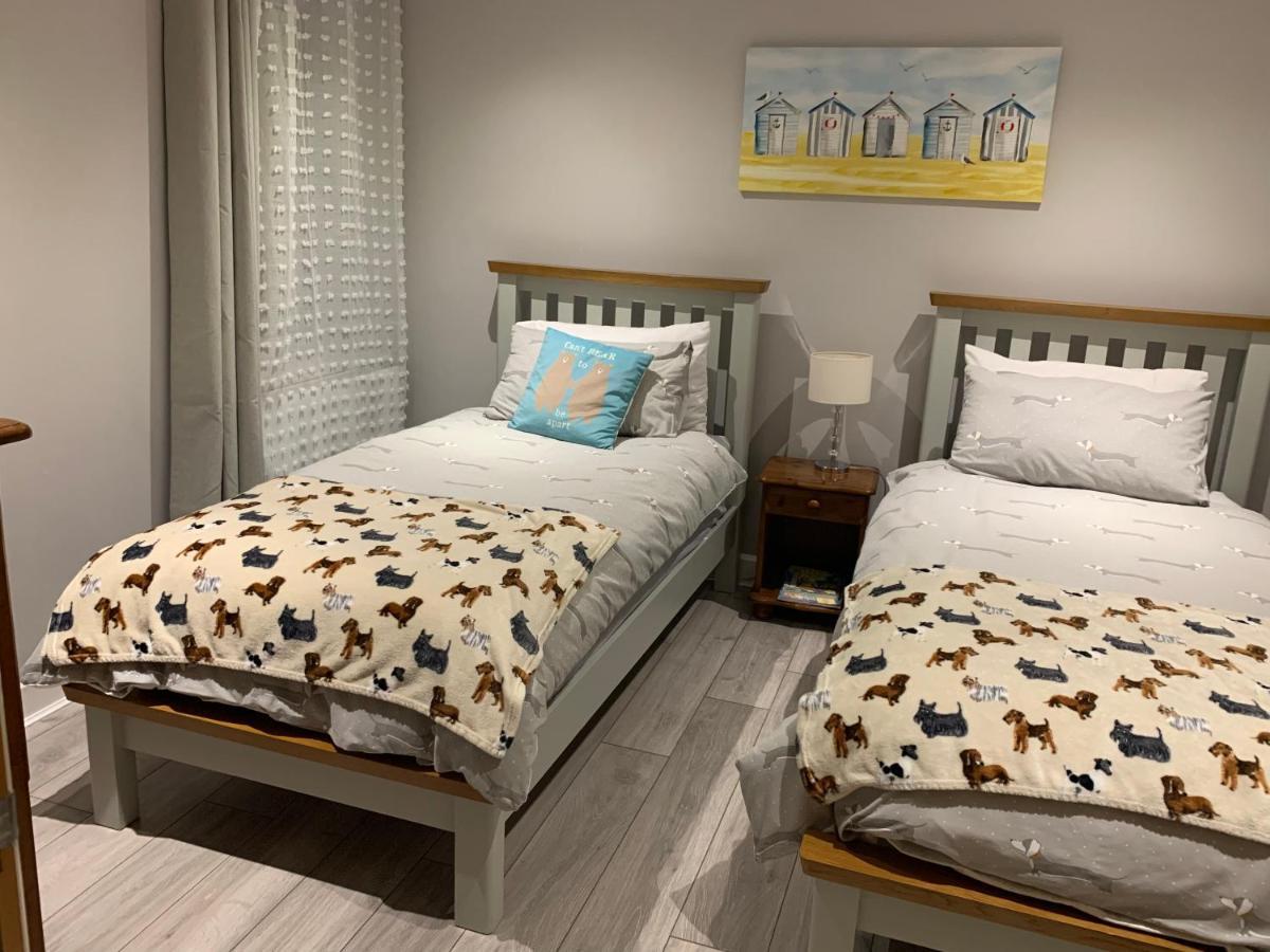Cosy 3 Bedroom Apartment In Central Portrush With Sea Views Экстерьер фото