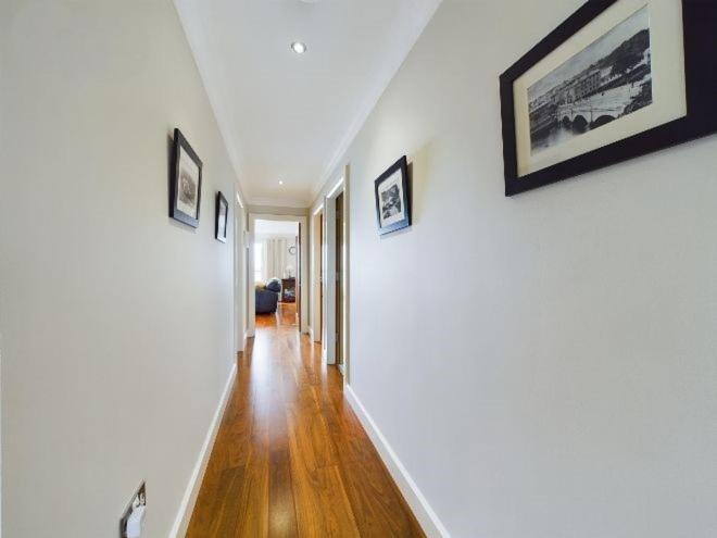 Cosy 3 Bedroom Apartment In Central Portrush With Sea Views Экстерьер фото